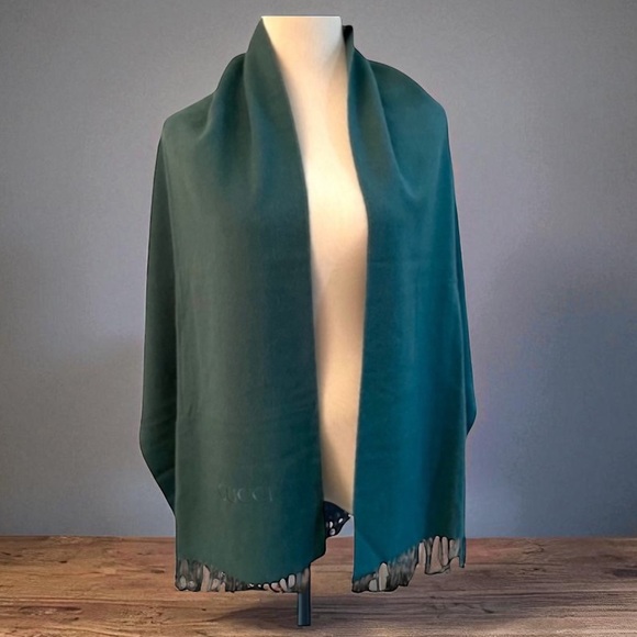 Gucci Accessories - Gucci 100% Cashmere shawl wrap scarf New!